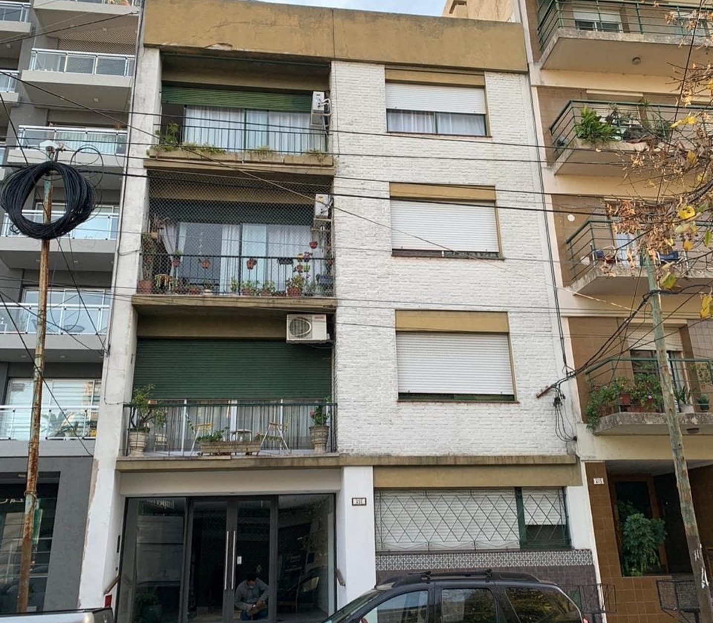 venta - Oportunidad departamento 2 amb con patio en venta